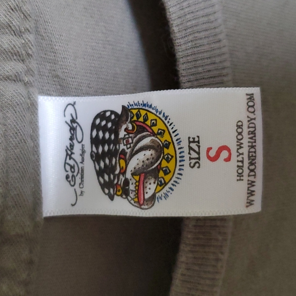 UEC - LS ED Hardy T-Shirt - Picture 5 of 6